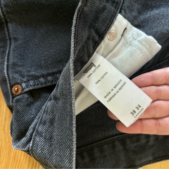 Levi’s cut off shorts - Picture 7 of 7